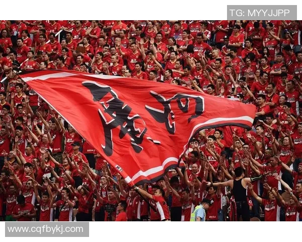 上港与申鑫激战在即球票抢购热潮引发球迷关注